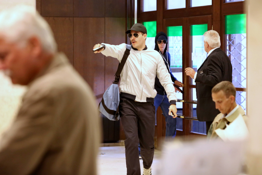 A Viszkis borítókép