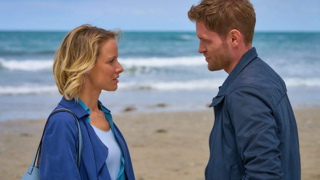 Álom és szerelem: Rosamunde Pilcher - A szerelem a legjobb gyógyszer borítókép