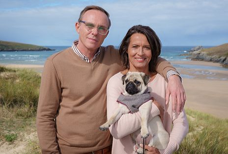 Álom és szerelem: Rosamunde Pilcher - Gyanús gyógyászat borítókép