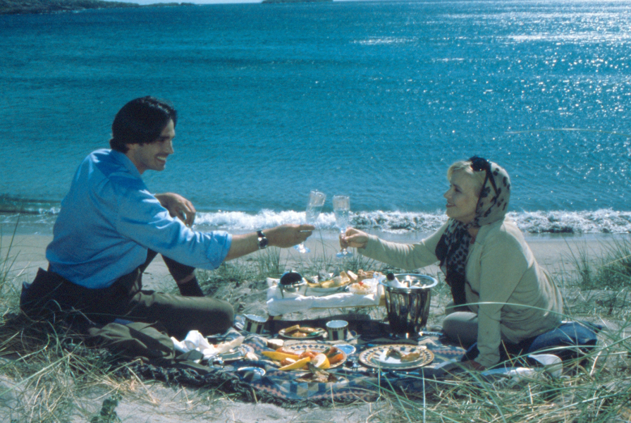 Álom és szerelem: Rosamunde Pilcher - Visszatérés a Paradicsomba borítókép