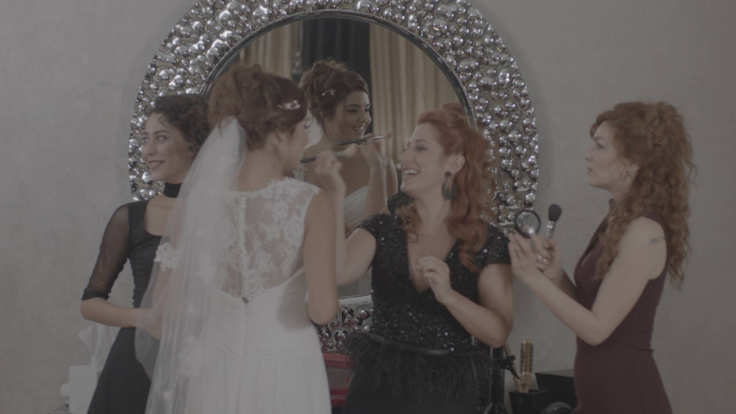 Amíg a nyár el nem választ borítókép