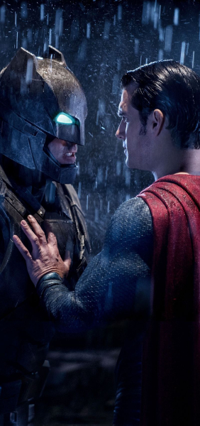 Batman Superman ellen - Az igazság hajnala borítókép