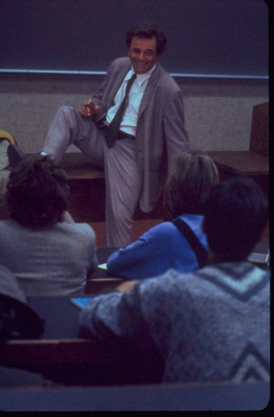 Columbo: Columbo a rendőrakadémián borítókép