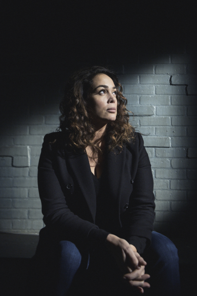 Éles elmék borítókép