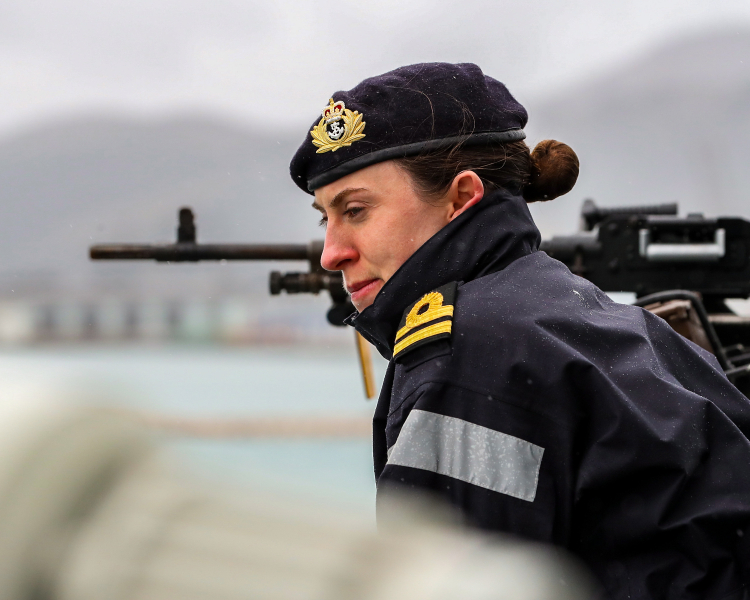 Élet a hadihajón borítókép