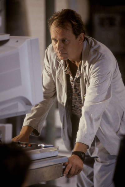 Háborgó mélység borítókép