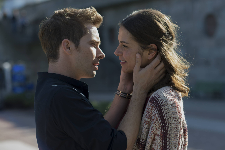 Inga Lindström: Mindenki rajong Elinért borítókép