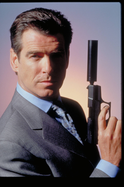 James Bond - A világ nem elég borítókép