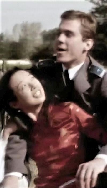 Közel a szerelemhez borítókép