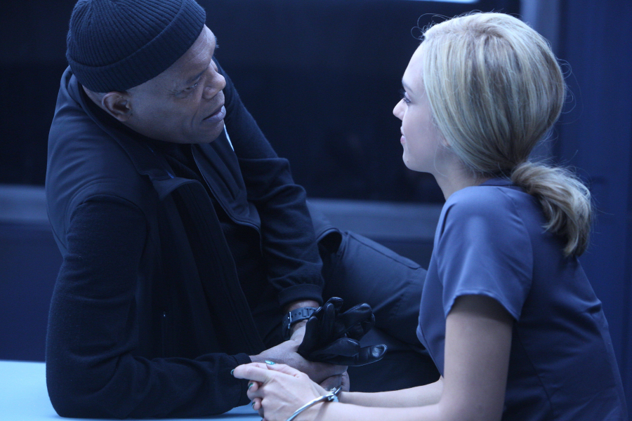 Különösen Veszélyes - Esti TV műsor: Moziverzum