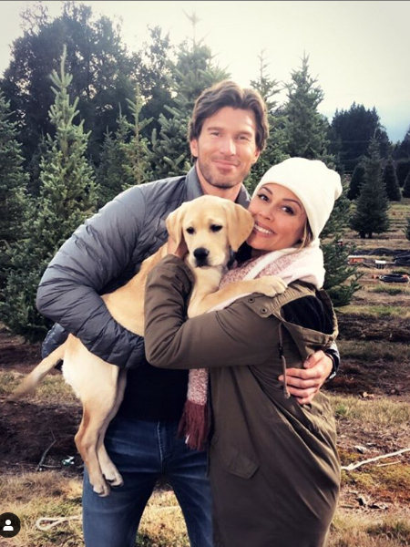 Kutya egy karácsony borítókép