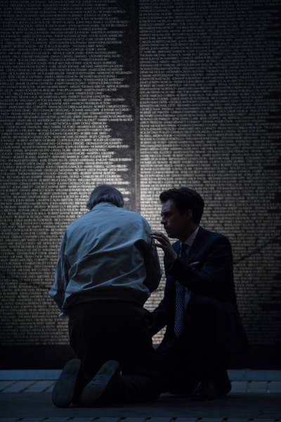 Megkésett kitüntetés borítókép