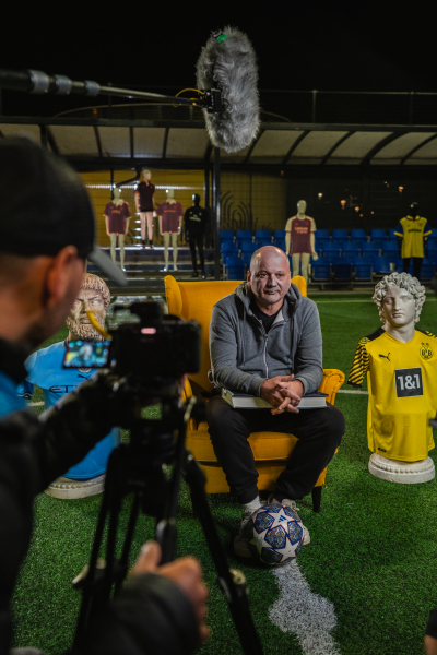 Mesél a pálya. Puskás Ferenc borítókép