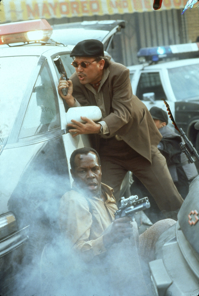 Ragadozó 2. borítókép