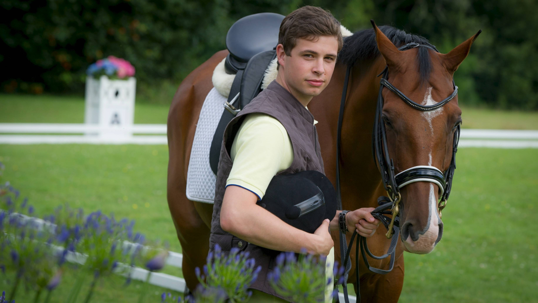 Rosamunde Pilcher: Az égnél is magasabbra borítókép