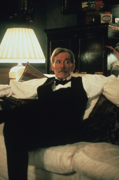 Rosamunde Pilcher: Különös kastély borítókép