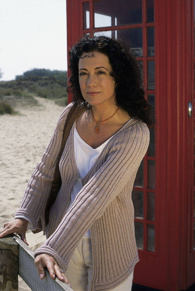 Rosamunde Pilcher: Vissza a kezdetekhez borítókép