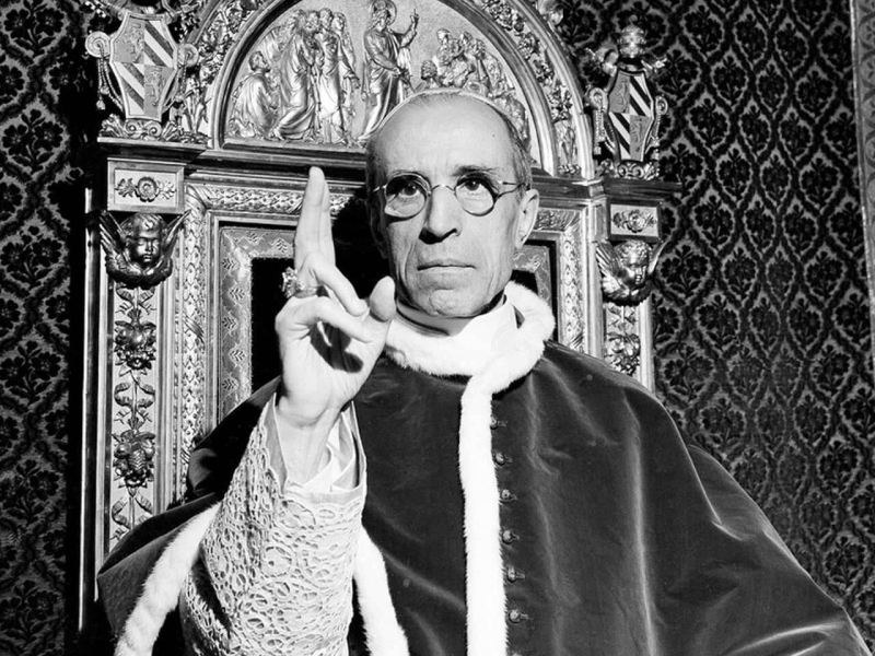 Titkos vatikáni akták megnyitása: A pápa és az ördög borítókép