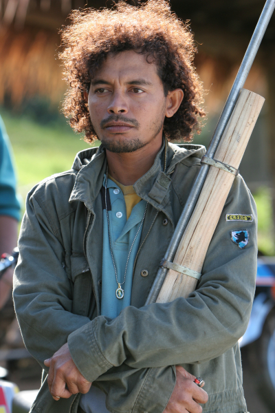 Tűzben edzett ország borítókép